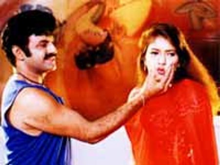 పక్కా బాలకృష్ణ మార్క్‌!