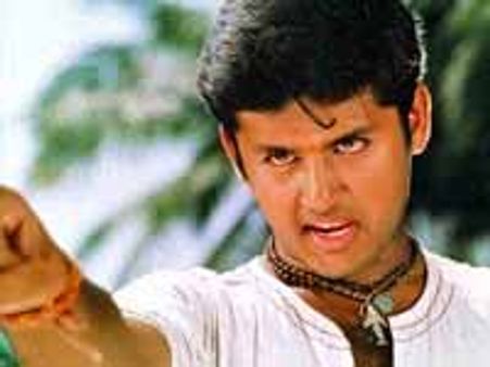 శ్రీ ఆంజనేయం - సమీక్ష