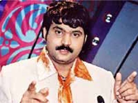 ‘ఆంజనేయులు’ లో ఈటీవీ ప్రభాకర్, జె.పి