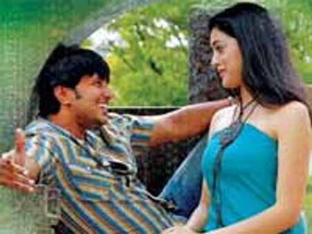 ప్రేక్షకులపై కురవని 'వెన్నెల'