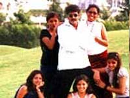 కా'లేజీ' లవ్‌ స్టోరీ