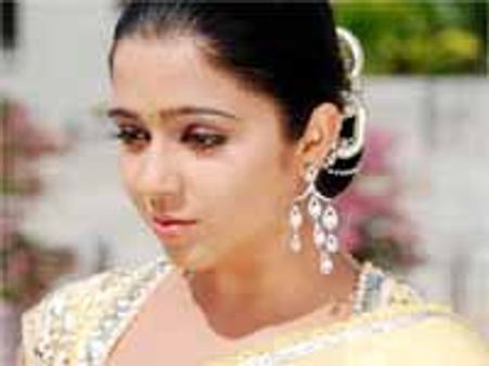 ఛార్మి మరో ఐటెమ్ సాంగ్