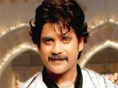 ఈ బర్త్ డే కాస్త టెన్షన్ గా!