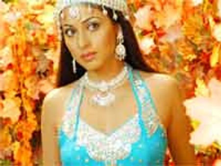 మగాళ్లందరూ మాయగాళ్లే!