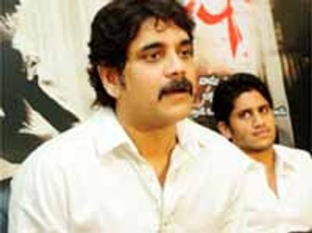 కొడుకు కోసం నాగార్జున పాట్లు