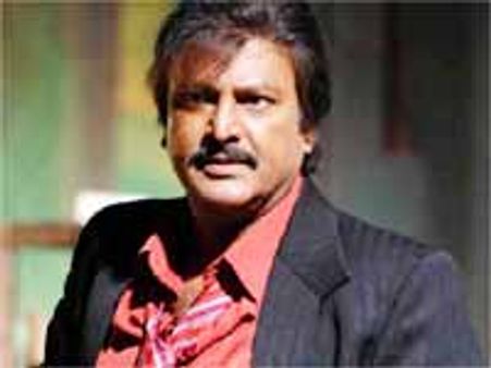 'వైయస్' గా మోహన్ బాబు