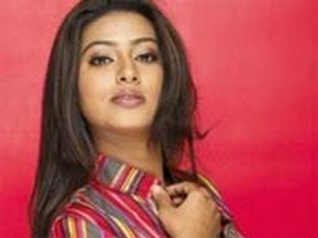 తప్పే..క్షమించండి:స్నేహ