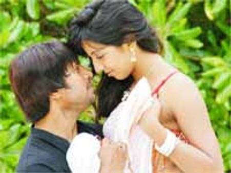 రెబల్ స్టార్ ‘సమర్థుడు’ రేపే విడుదల