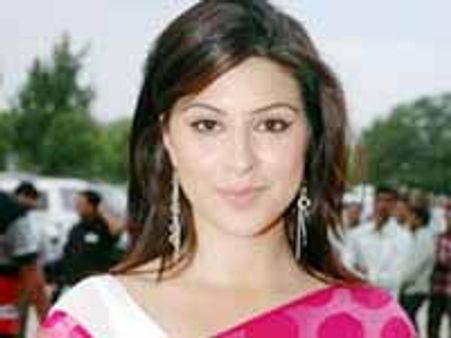 శంకరదాదా మెచ్చిన గ్లామర్ గల్ ‘గ్లామర్’