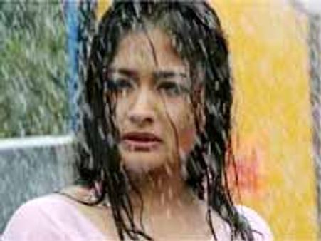 కిరణ్ రాథోడ్ 'వసూల్ రాణి'