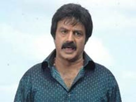 బాలకృష్ణ నాన్ స్టాప్ ‘సింహా’