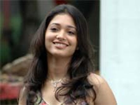 తమన్నాకి ఎక్కువైనా డిమాండ్