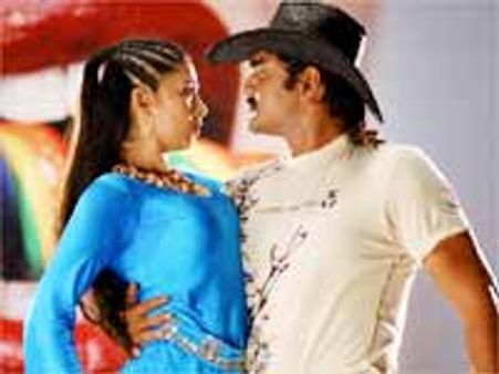 కృష్ణవంశీ మహాత్మ పోస్ట్ ఫోన్