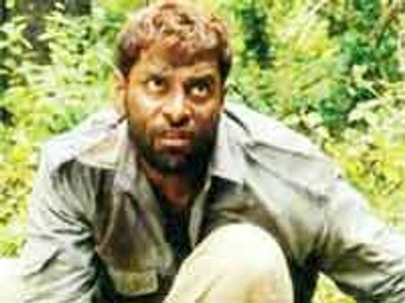 శివపుత్రుడు హిందీ రీమేక్..