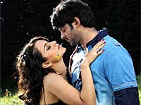 ‘మగధీర’ తర్వాత మోగుతోందిదే!!