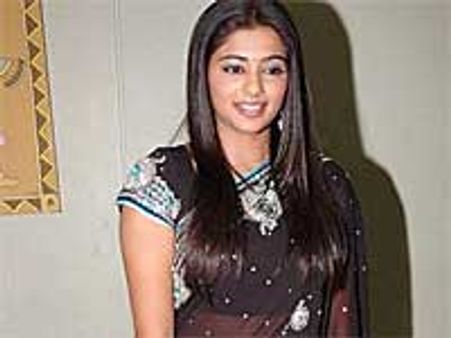 ప్రభుదేవా తాజాగా ప్రియమణి...