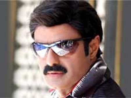 బాలయ్యను ఇన్సల్ట్ చేసారా?