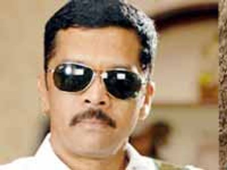 పోసాని వెనుక సత్యకృష్ణన్??