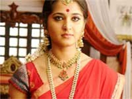 అరుంధతి బంపర్ ఆఫర్ నందుల పంట