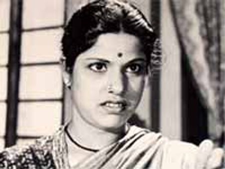 సూర్యకాంతం ఏడ్వటానికి కారణం ఏంటి?