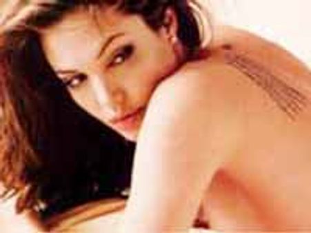 తన తల్లి బాయ్ ఫ్రెండ్ తో ఆ స్టార్ హీరోయిన్??