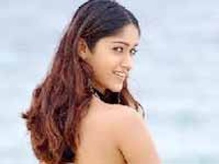 అందుకే రజనీ ప్రక్కన నొ చెప్పా: ఇలియానా