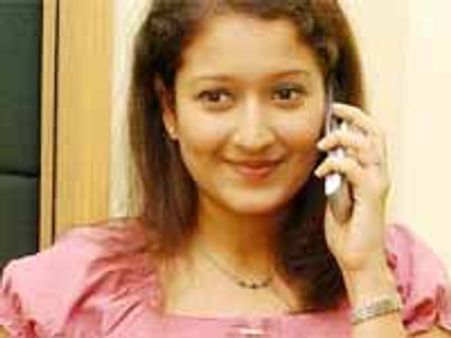 లైలా మళ్ళీ తల్లి అయింది