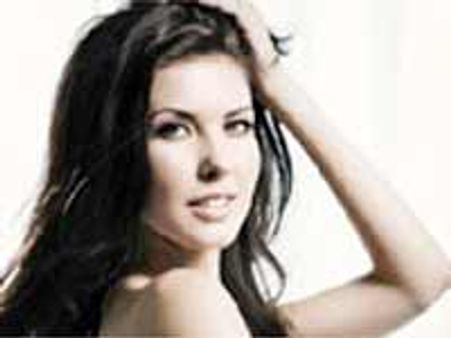 'అతడు పోతే నాకేంటి' అంటున్న తార...