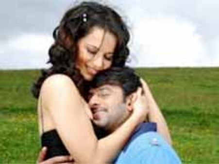 ప్రభాస్ ఏక్ నిరంజన్ స్టోరీ లైన్