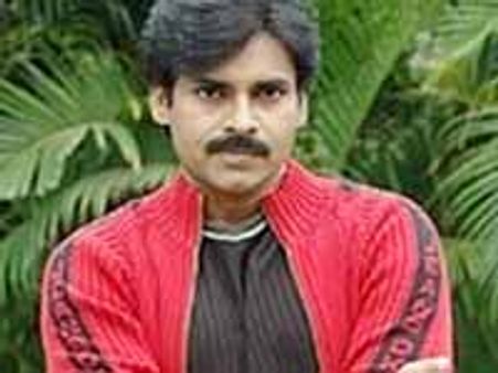 పవన్..పరిటాల రవి ఎపిసోడ్ రక్త చరిత్రలో...?