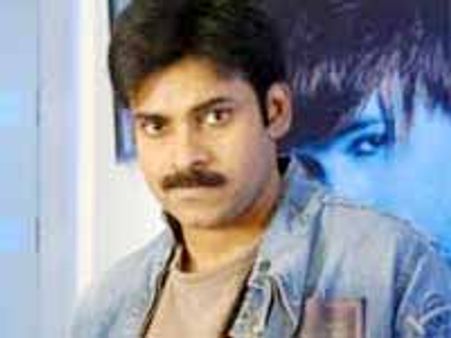 పవర్ స్టార్ పవన్ తో మళ్లీ ‘జల్సా’