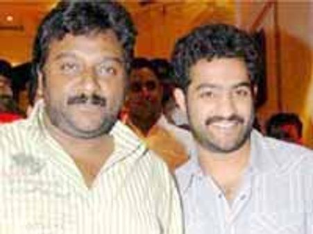 వివి వినాయిక్, జూ ఎన్టీఆర్ టైటిల్ అదుర్స్ కాదు..మరి