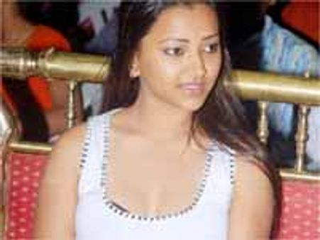 శ్వేతాబసు, వైభవ్ 'కాస్కో' స్టోరీ లైన్