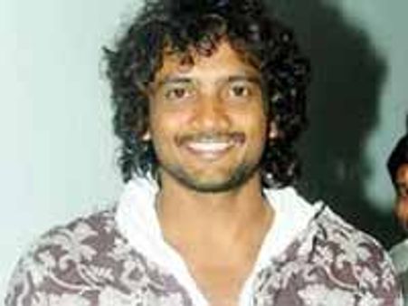 బంపర్ ఆఫర్ హీరోని 'వాడే కావాలి'అంటారా?