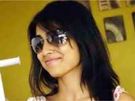 నా వీకెనెస్ అదే ఏం చెయ్యను..శ్రియ