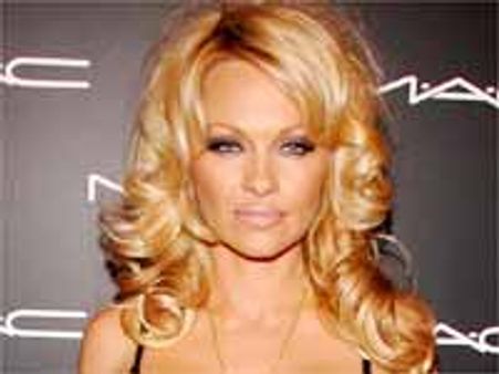 తన సెక్స్ టేపుల గురించి పిల్లలకు వివరణ ఇచ్చింది...!!