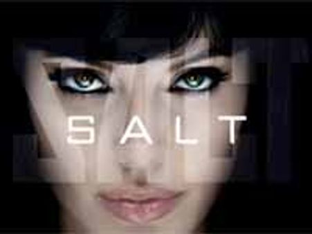 ఏంజలీనా సాహసాలతో 'సాల్ట్'