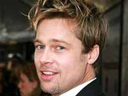 నాకంత సీన్ లేదంటున్న స్టార్ హీరో...!!