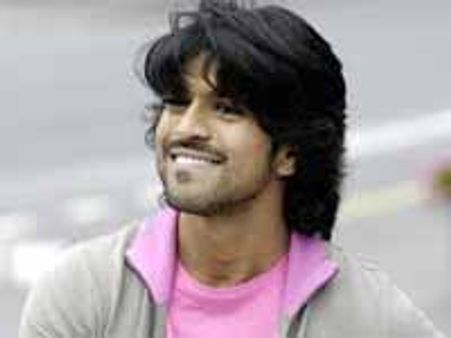 ‘మగధీర’ సినిమా చూసి కాలభైరవుడికి ప్రాణాలర్పించిన రామ్ చరణ్ అభిమాని!