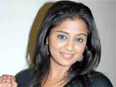 ప్రియమణి..ప్రవరాఖ్యుడులో కొత్తదనం ఏముందంటే...