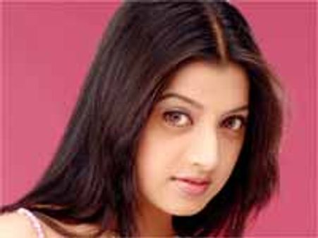 రేప్ ని ఎంజాయ్ చేసిన జూ.ఎన్టీఆర్ హీరోయిన్