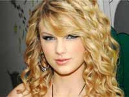 మైఖేల్ జాక్సన్ ను మించిపోయిన టేలర్ స్విఫ్ట్