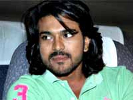 క్షణమొక యుగంలా గడిచిన రోజది....రామ్ చరణ్ తేజ్