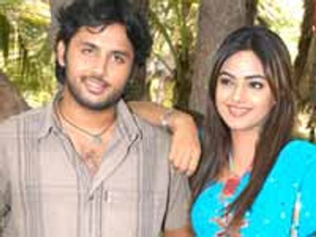 స్టూడెంట్‌ స్టోరీ 'మారో'!