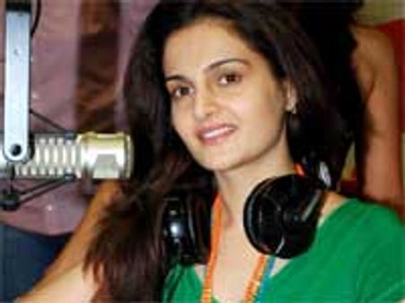 నా గత జన్మ రహస్యం ఇదే.... మోనికా బేడీ