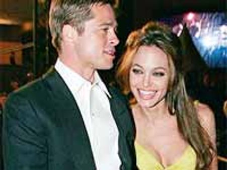 ఆ స్టార్ జంట సంసారజీవితం పై పుస్తకం విడుదల...!!