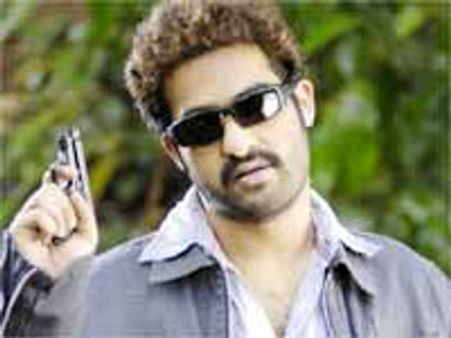 ‘అదుర్స్’ అంటున్న చిత్ర వర్గాలు?