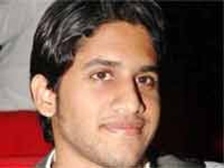 నాగార్జున లాగే కొడుకు నాగచైతన్య కూడా బాగానే ...