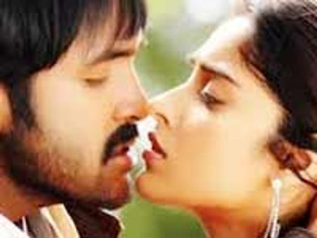 మంచు విష్ణు 'సలీం' కు అక్కడా అంత మార్కెట్?