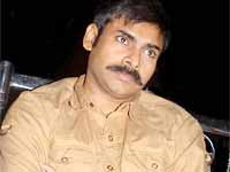 పవన్ కళ్యాణ్ కి హరీష్ శంకర్ చిత్రం లేటెస్ట్ ఇన్ఫో